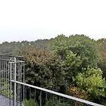 Отель Am Park *