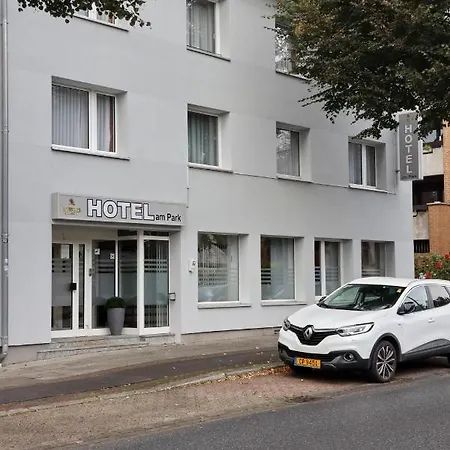 Hotel Am Park *