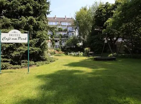 Hotell Am Park *